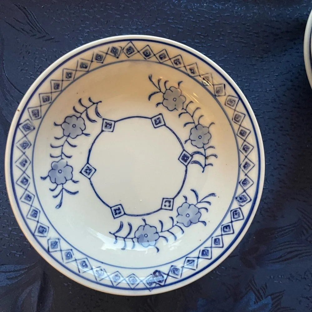 Set of 5 Floral Williams Sonoma Bowls